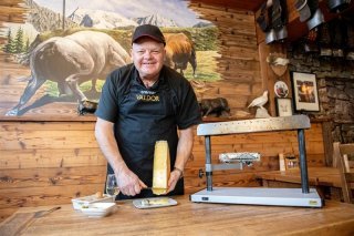 Le boss du Raclette AOP Eddy Baillifard