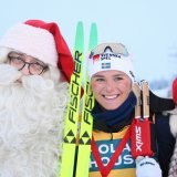 Frida Karlsson a une nouvelle fois triomphé au pays du père Noël. KEYSTONE/EPA/Kimmo Brandt