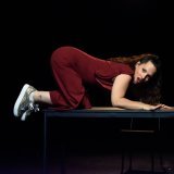 La comédienne Giliane Bussy présente son spectacle "C'est dans votre tête Mademoiselle" à l'Indocile à Sion les 23, 24 et 25 janvier 2026.