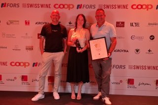 La Romaine a notamment remporté au passage le prix du meilleur Chardonnay (Vincent Tenud, œnologue/ Adeline et Joël Briguet)