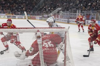 Jan Dorthe a inscrit un très joli but pour le 1-0 fribourgeois KEYSTONE/ALESSANDRO DELLA VALLE
