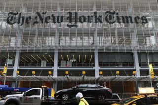 Le New York Times accuse le Pentagone d'avoir mis en œuvre des mesures restrictives à l'égard de la presse contraires à la Constitution américaine (archives). KEYSTONE/AP/JULIA NIKHINSON