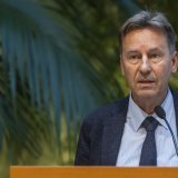 Alain Ribaux devra assurer la pérennité de la LNM, qui fait face à des difficultés financières (archives). KEYSTONE/MARTIAL TREZZINI
