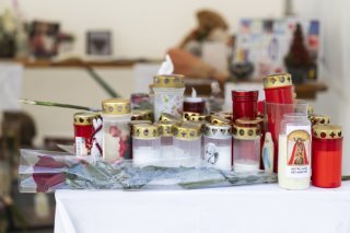 Des frais importants sont à prévoir suite au drame de Crans-Montana qui a fait 41 morts et 115 blessés le 1er janvier. KEYSTONE/CYRIL ZINGARO