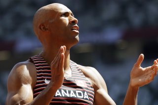 Damian Warner, deuxième Canadien champion olympique en athlétisme à Tokyo après Andre De Grasse.