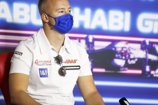 Nikita Mazepin testé positif au Covid-19.