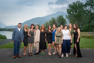 L’Ecole Supérieure (ES) Santé Valais-Wallis a délivré vendredi passé ses 14 premiers diplômes de niveau ES en soins infirmiers à Monthey.