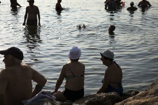 Les retraités étrangers bénéficiaient d'une exonération fiscale totale jusqu'en 2020 (archives). KEYSTONE/AP/EMILIO MORENATTI