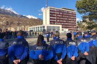 18.02.2020-la-donnee-d-ordres-police-cantonale-valaisanne