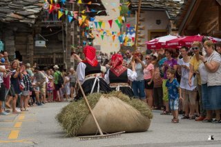 La fête de la mi-été de retour à Evolène.