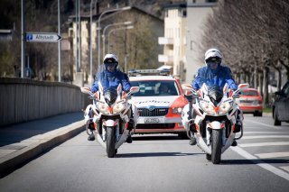 voitures-motos-patrouilles