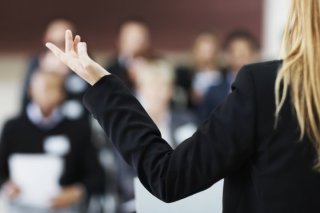 1376852_femme-de-dos