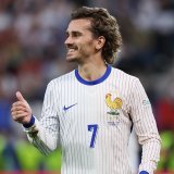Antoine Griezmann, ici lors du dernier Euro, a porté 137 fois le maillot de l'équipe de France (archives). KEYSTONE/EPA/CHRISTOPHER NEUNDORF
