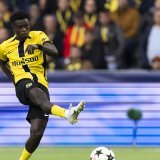 YB et Ebrima Colley défient le grand FC Barcelone mardi en Catalogne (archives). KEYSTONE/PETER KLAUNZER