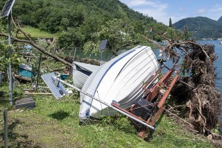 Les intempéries ont notamment provoqué des dégâts à Riva San Vitale, au bord du lac de Lugano. KEYSTONE/TI-PRESS/Francesca Agosta