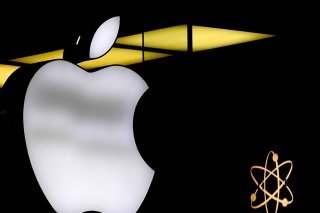 Apple et Nvidia discutent actuellement d'un possible investissement au capital d'OpenAI, créateur de ChatGPT (Image d'illustration) KEYSTONE/AP/MATTHIAS SCHRADER