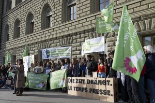 L'initiative populaire fédérale "pour la responsabilité environnementale" exige que l'économie suisse, importations comprises, se réinsère dans les limites naturelles terrestres d'ici dix ans (archives). KEYSTONE/PETER SCHNEIDER