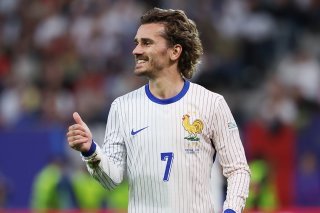 Antoine Griezmann, ici lors du dernier Euro, a porté 137 fois le maillot de l'équipe de France (archives). KEYSTONE/EPA/CHRISTOPHER NEUNDORF