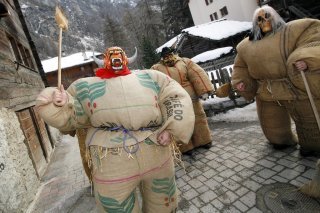 Le carnaval d'Evolène.