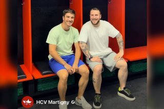 Les deux frères Melvin (droite) et Tom (gauche) Merola ensemble au HCV Martigny