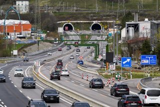 La semaine prochaine, l'autoroute sera fermée durant plusieurs nuits entre Lausanne-Blécherette et Chexbres (archives). KEYSTONE/JEAN-CHRISTOPHE BOTT