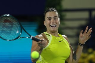 Aryna Sabalenka en grande souffrance. KEYSTONE/EPA/ALI HAIDER