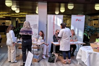 Parmi les services engagés pour cette journée spéciale, le Centre du Sein était au cœur des échanges