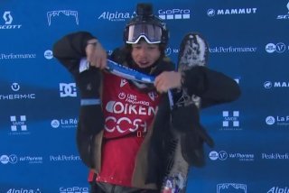 Martin Bender a utilisé un maillot du FC Sion lors de son run à Val Thorens