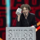 Nemo a été désigné artiste suisse de l'année mercredi soir à Zurich. KEYSTONE/EPA/ENNIO LEANZA