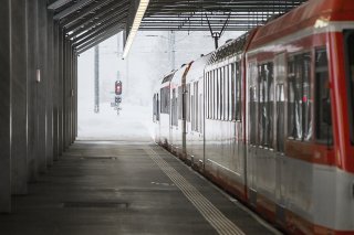 La ligne ferroviaire entre Täsch et Zermatt (VS) a rouvert mardi à l'aube (archives). KEYSTONE/DOMINIC STEINMANN