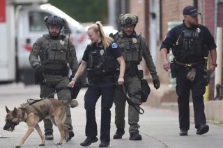 La police de Boulder a arrêté un suspect. KEYSTONE/AP/David Zalubowski