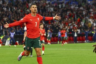Un 137e but en sélection pour Cristiano Ronaldo. KEYSTONE/EPA/ANNA SZILAGYI