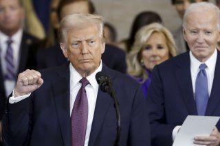 Donald Trump et Joe Biden. KEYSTONE/AP Pool EPA/SHAWN THEW