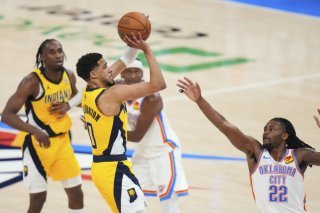 Tyrese Haliburton a climatisé la salle du Thunder en réussissant le dernier tir du match. KEYSTONE/AP/Julio Cortez