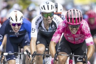 Vincenzo Albanese a devancé Fabio Christen au Lac Noir KEYSTONE/AP/GIAN EHRENZELLER