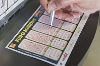 Lors du prochain tirage mardi, 69 millions de francs seront en jeu. (photo symbolique) KEYSTONE/THOMAS DELLEY