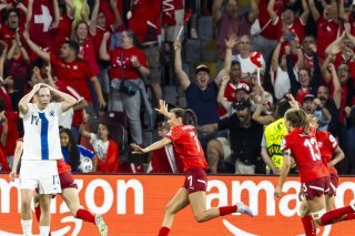 Riola Xhemaili (7) a inscrit le but de la qualification dans les arrêts de jeu! KEYSTONE/SALVATORE DI NOLFI