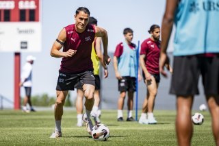 Avant les vacances, Vincent Sierro a participé à la tournée américaine de l'équipe de Suisse.
