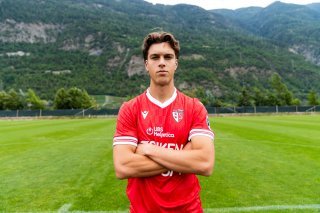 Arrivé des espoirs de Braga, Dinis Rodrigues portera le maillot du FC Sion jusqu'en 2028.