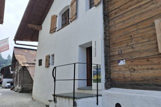 Le lieu de l'exposition à Vercorin, ancienne maison des artistes