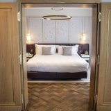 Les touristes étrangers ont totalisé 2,7 millions de nuitées, soit un gain de 2,5%, et les hôtes suisses 2,2 millions de nuitées, en progression de 2,9%. KEYSTONE/URS FLUEELER