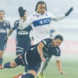 Theo Bair et le Lausanne-Sport ont obtenu une victoire de prestige face au leader de Super League Thoune. KEYSTONE/VALENTIN FLAURAUD