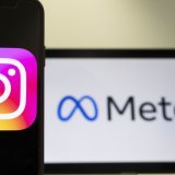 Instagram va mettre en place de nouvelles fonctionnalités pour permettre aux utilisateurs d'orienter les recommandations de l'algorithme du réseau social (photo symbolique) KEYSTONE/APA/APA/TANJA UNGERBÖCK