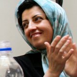 Narges Mohammadi, prix Nobel de la paix, a été interpellée vendredi dans la ville de Mashad, avec d'autres militants (archives). KEYSTONE/AP/Vahid Salemi