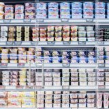 L'inflation sous-jacente - corrigée des prix volatils de l'énergie et de l'alimentation -, qui fait référence pour les experts, a quant à elle été confirmée à 2,4% en glissement annuel, un niveau inchangé par rapport au mois précédent (archives). KEYSTONE/DPA/ROLF VENNENBERND