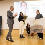 Le premier prix du mérite soignant a été remis mardi soir par le conseiller d'Etat Mathias Reynard