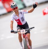 Jolanda Neff au moment de son arrivée.