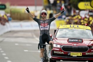 Kaden Groves s'est imposé en solitaire samedi à Pontarlier KEYSTONE/EPA/Christophe Petit Tesson