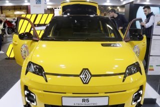 Renault a revu légèrement à la baisse ses objectifs annuels mi-juillet à cause de la "détérioration de la dynamique du marché automobile". (archive)