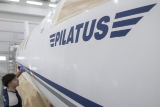 Le fabricant d'avions Pilatus, dans le canton de Nidwald, se fait du souci. KEYSTONE/URS FLUEELER